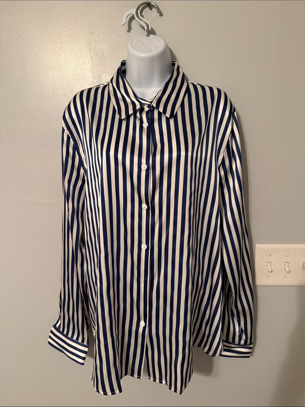 SilkSilky Blue & White Striped Silk Button-Up Blouse